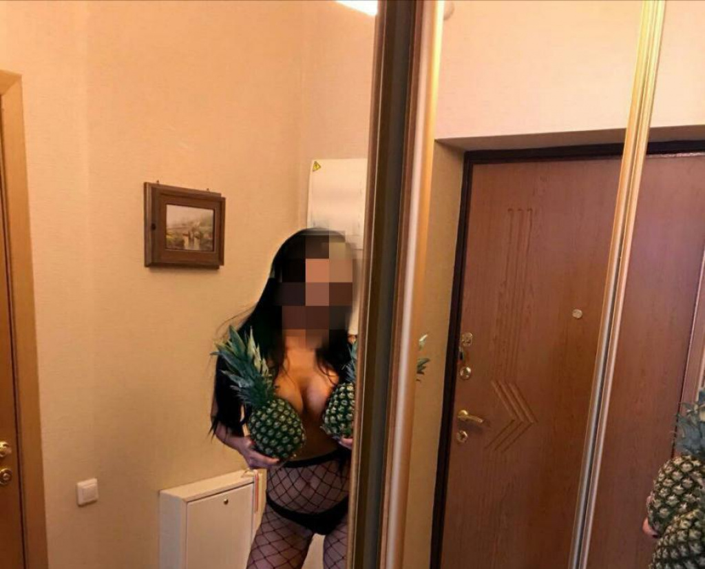 Карина: проститутки индивидуалки в Екатеринбурге